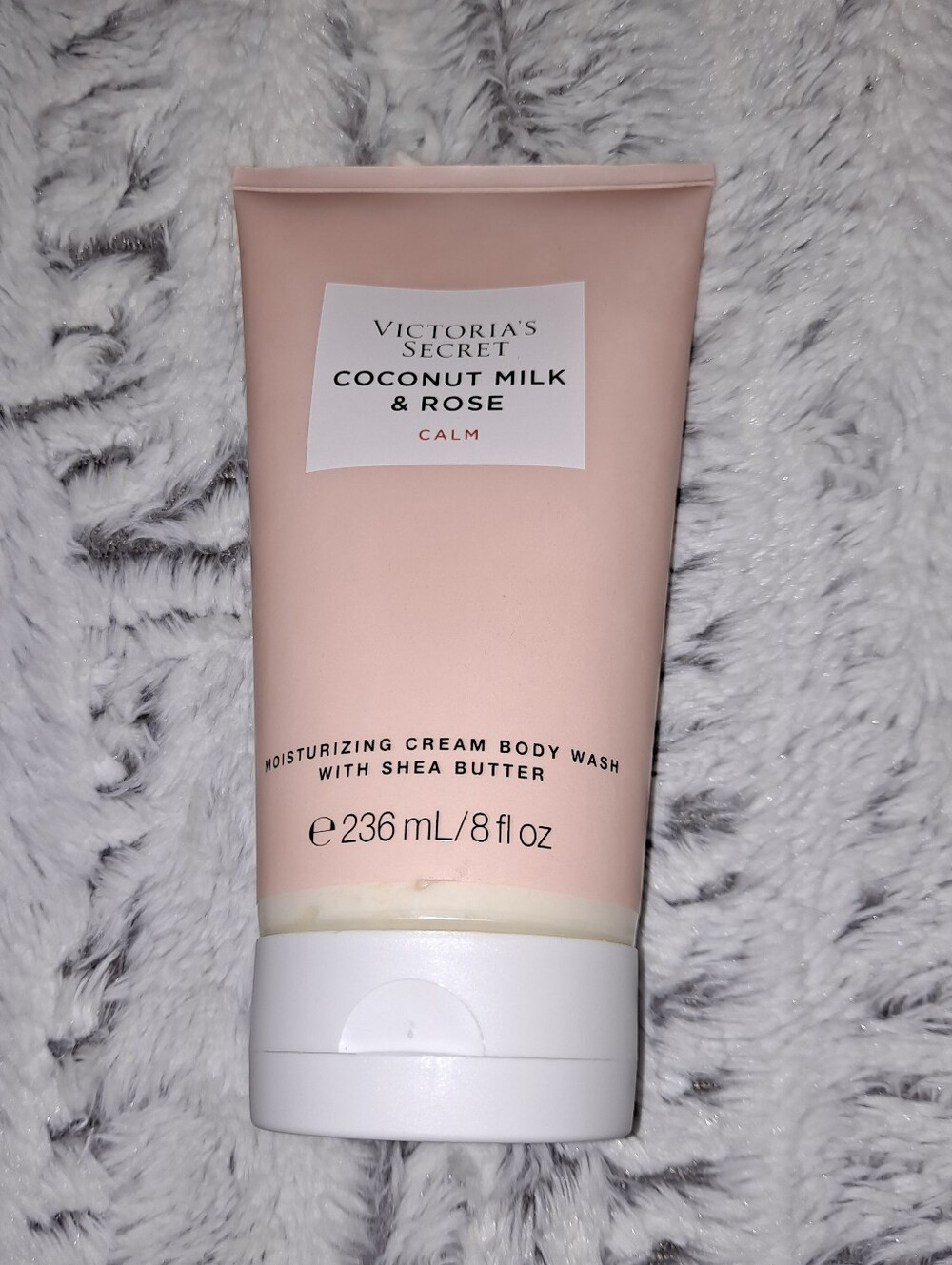 Victoria's Secret Coconut Milk And Rose Calm Cream Body Wash New